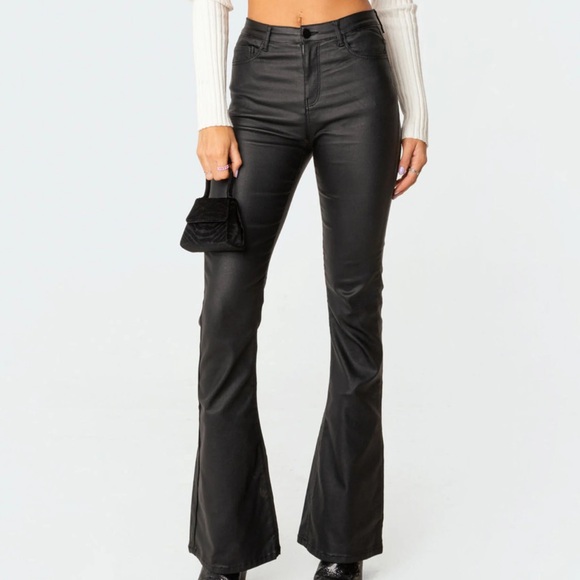 NWT Edikted Luna Faux Leather Flare Jeans - Picture 3 of 5